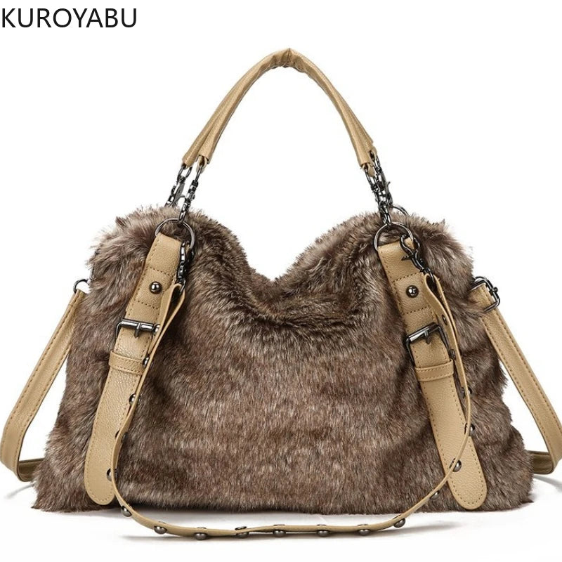 "Borsa Morbida" – Faux Fur Handbag By Enzo Bellari®