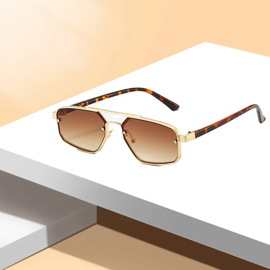 "Vista Retrò" – Vintage Rectangle Sunglasses By Enzo Bellari®