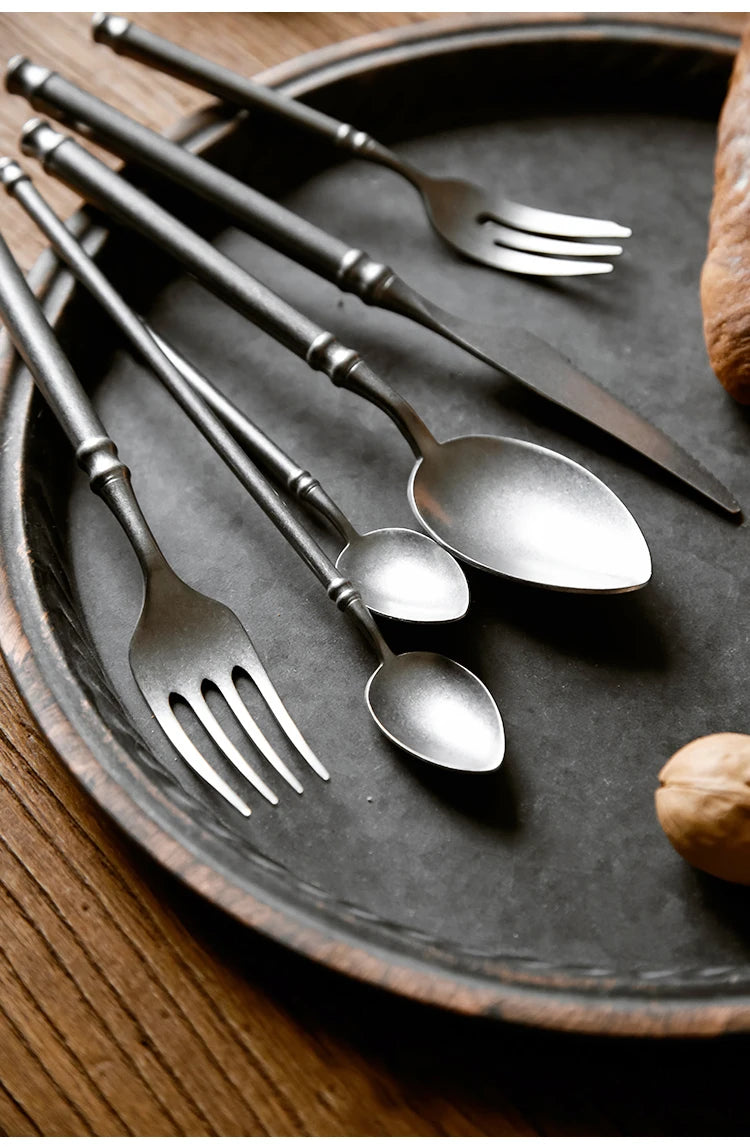 "Acciaio Retrò" – Stainless Flatware Cutlery Set By Enzo Bellari®