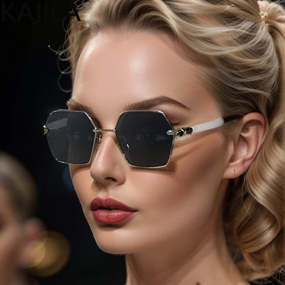 "L’Esagono" – Vintage Sunglasses By Enzo Bellari®