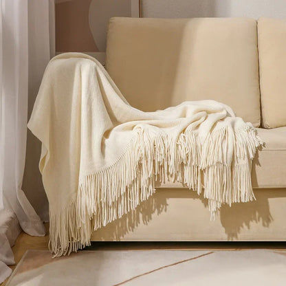 "Dolce Vita" – Nordic Knitted Sofa Blanket By Enzo Bellari®