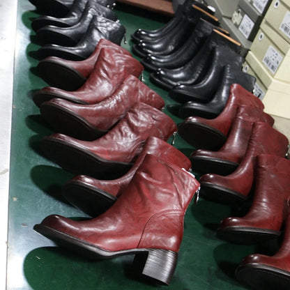 "Tacchi Corti" – Leather Ankle Boots By Enzo Bellari®