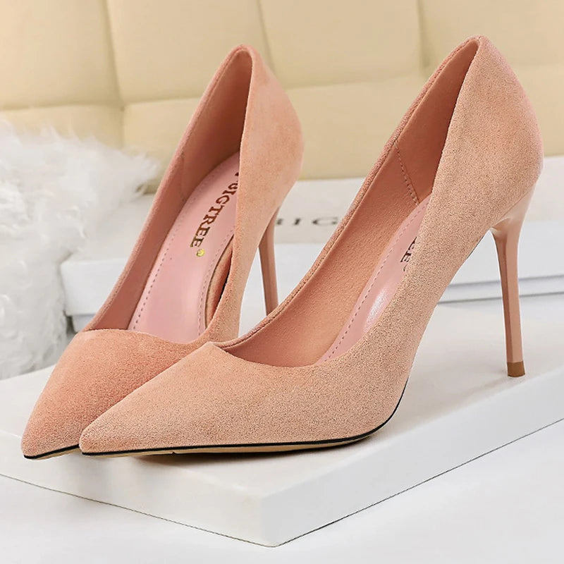 "Luce di Mare" – Suede Pointed Toe Heels By Enzo Bellari®