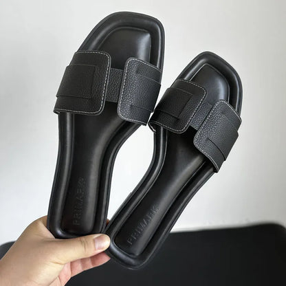 "Spiaggia Moda" – Designer Beach Slippers By Enzo Bellari®