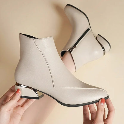 "Tacco Corto" – Pointed Ankle Boots By Enzo Bellari®