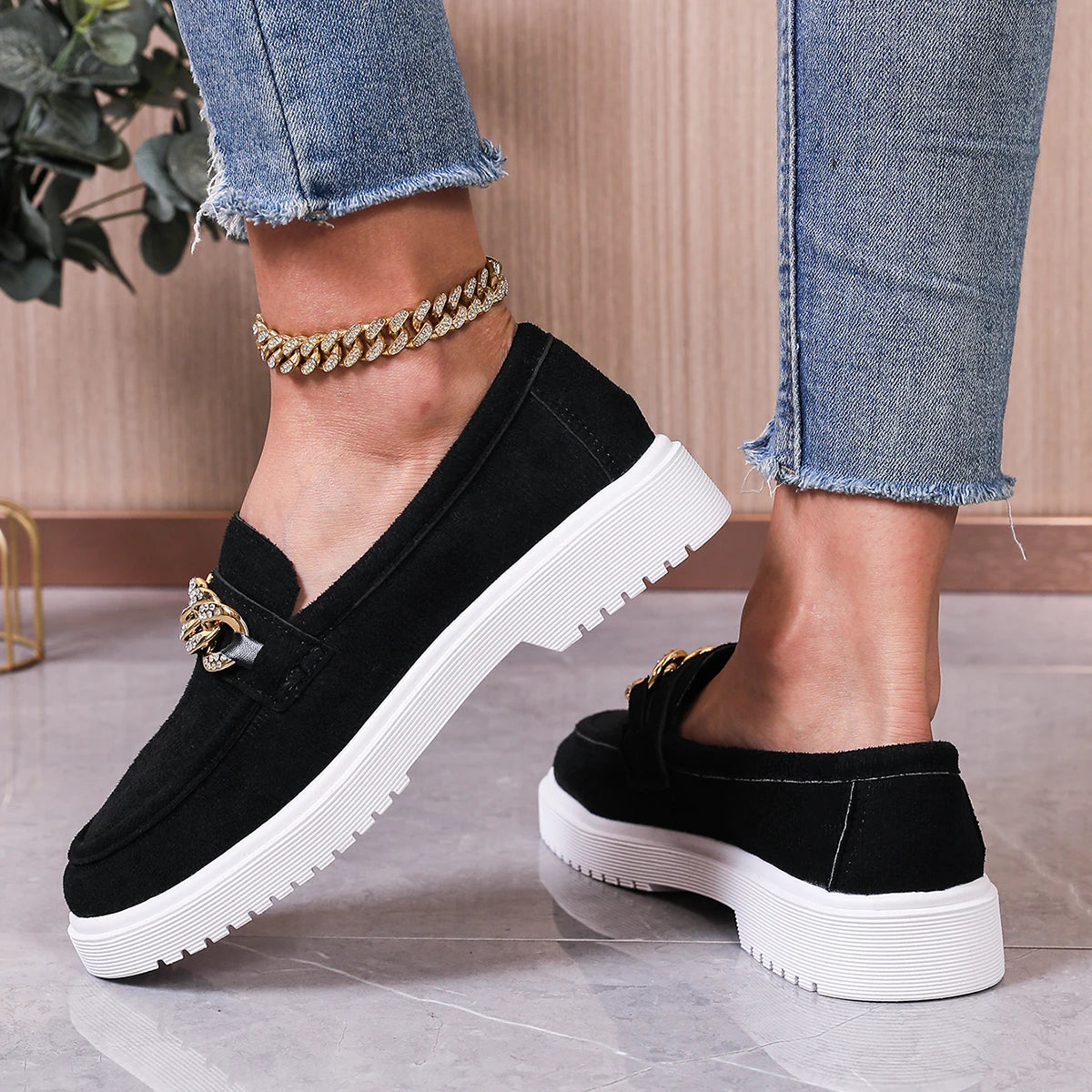 "Fior di Vento" – Suede Leather Loafers By Enzo Bellari®