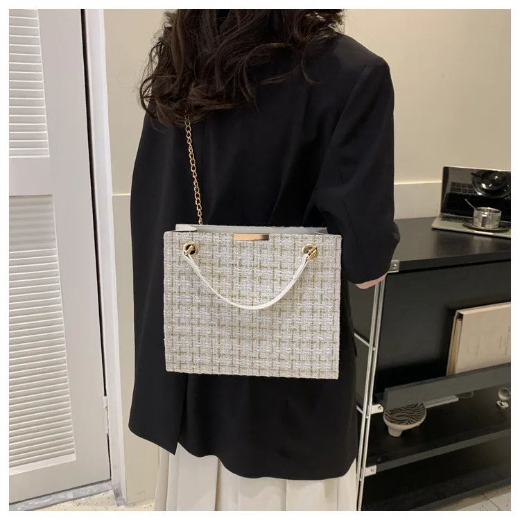 "Bello Sogno" – Designer Wool Crossbody Bag By Enzo Bellari®