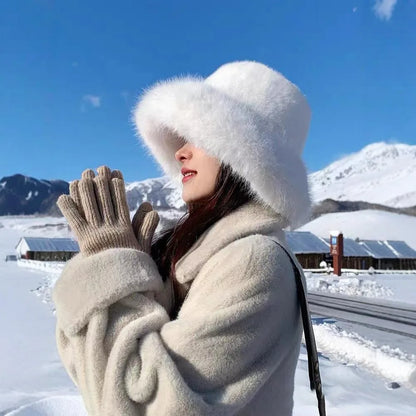 "Pelo Pescatore" – Plush Fur Hat By Enzo Bellari®