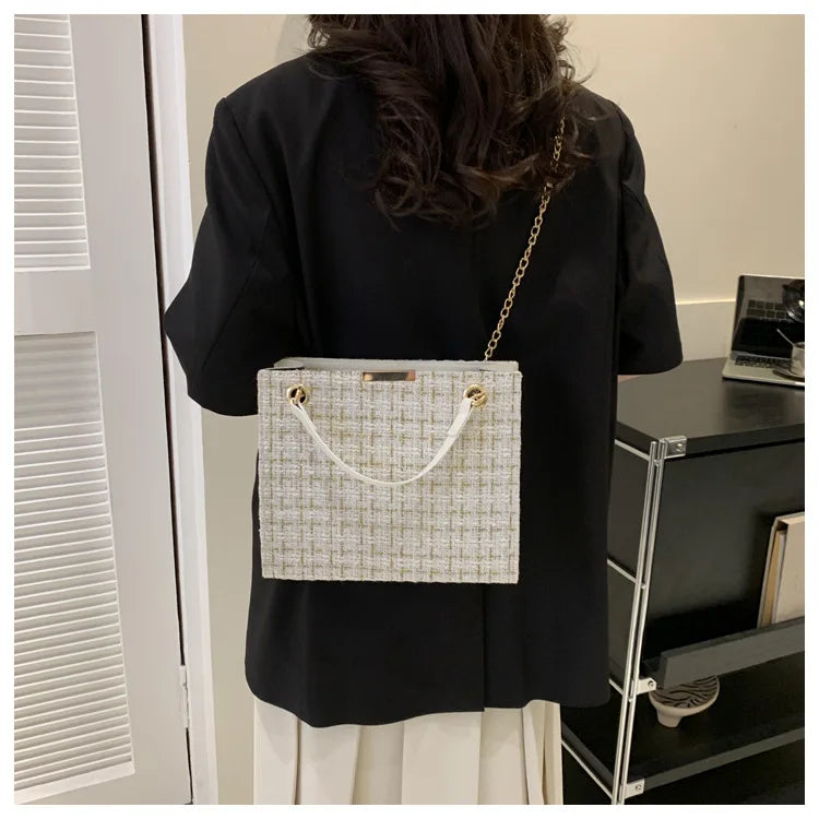 "Bello Sogno" – Designer Wool Crossbody Bag By Enzo Bellari®