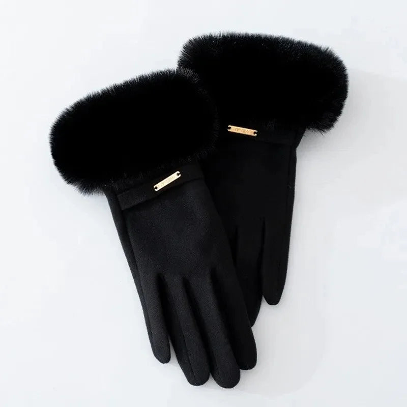"Velluto Caldo" – Touchscreen Suede Gloves By Enzo Bellari®
