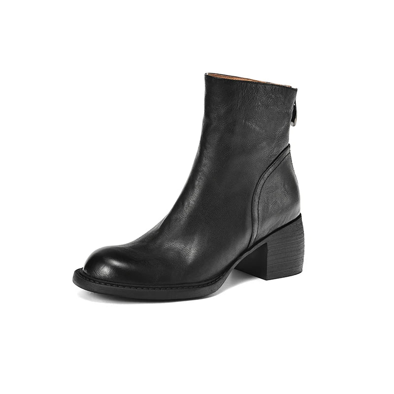 "Tacchi Corti" – Leather Ankle Boots By Enzo Bellari®