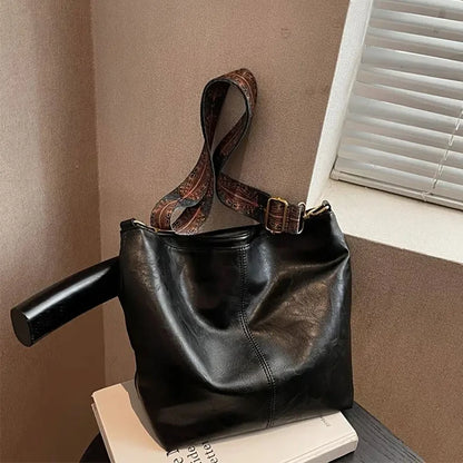 "La Borsa" – Vintage Tote Bag By Enzo Bellari®