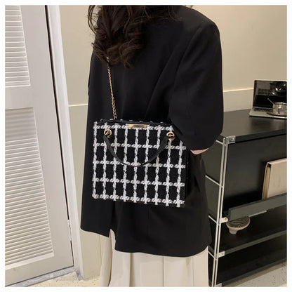 "Bello Sogno" – Designer Wool Crossbody Bag By Enzo Bellari®