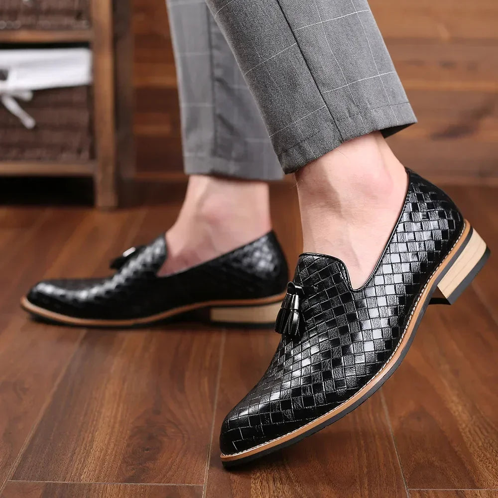 "Alto Vento" – Fringe Leather Loafers