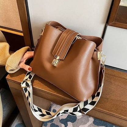 "La Secchiella" – Retro Bucket Bag By Enzo Bellari®