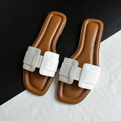 "Spiaggia Moda" – Designer Beach Slippers By Enzo Bellari®