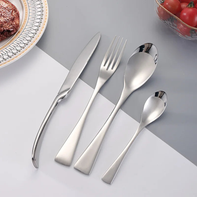 "Il Nero" – 4-Piece Cutlery Set By Enzo Bellari®