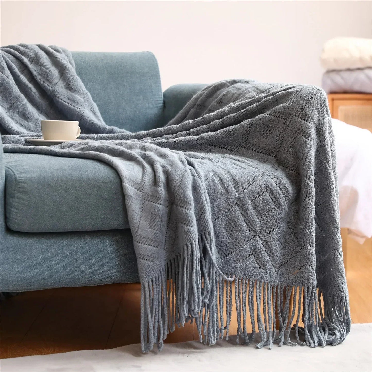 "Dolce Vita" – Nordic Knitted Sofa Blanket By Enzo Bellari®