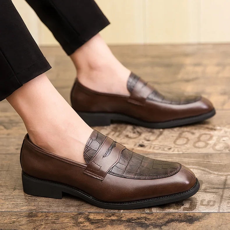 "Luna Dorata" – Crocodile Pattern Leather Loafers By Enzo Bellari®