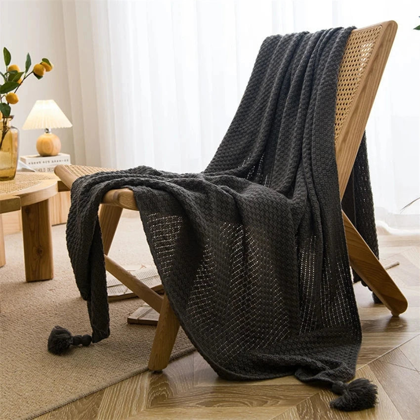 "Vento Lieve" – Chunky Knit Throw Blanket By Enzo Bellari®