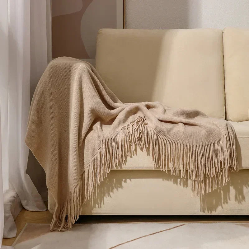 "Dolce Vita" – Nordic Knitted Sofa Blanket By Enzo Bellari®