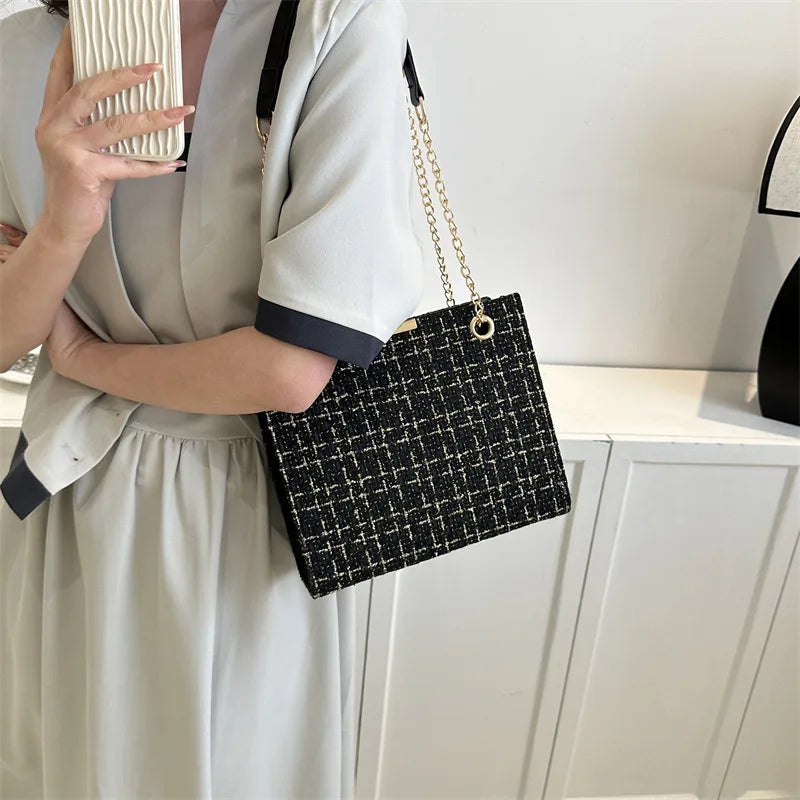 "Bello Sogno" – Designer Wool Crossbody Bag By Enzo Bellari®