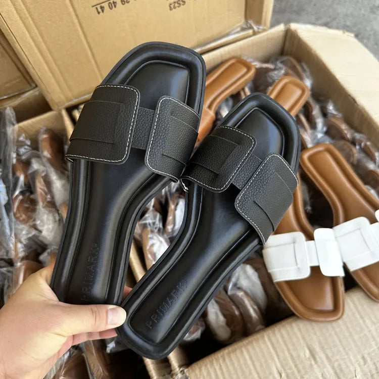 "Spiaggia Moda" – Designer Beach Slippers By Enzo Bellari®