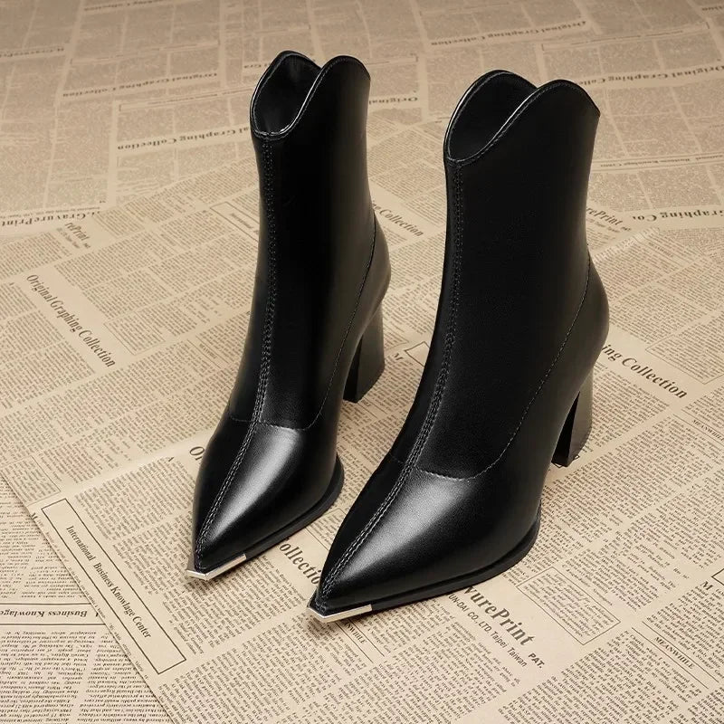 "Tacco Acuto" – Pointed Heel Boots By Enzo Bellari®