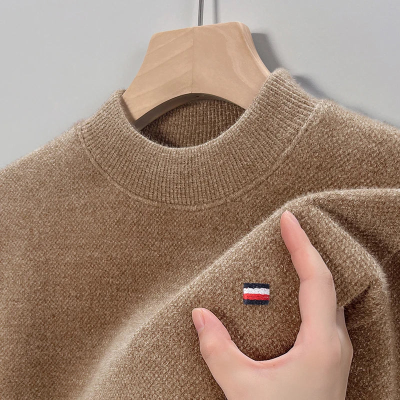 "Aria Serenata" – Embroidered Hoodie Sweater By Enzo Bellari®