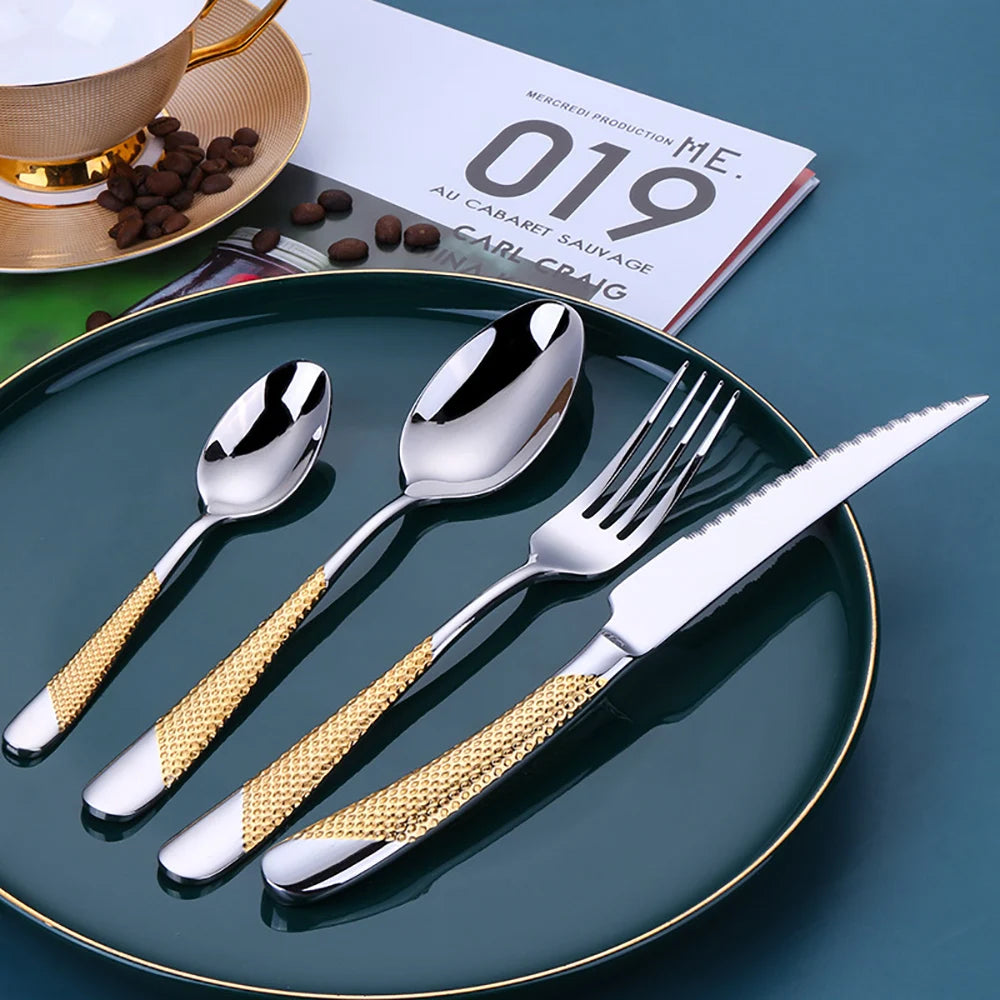 "L’Oro" – Gold-Plated Cutlery Set By Enzo Bellari®