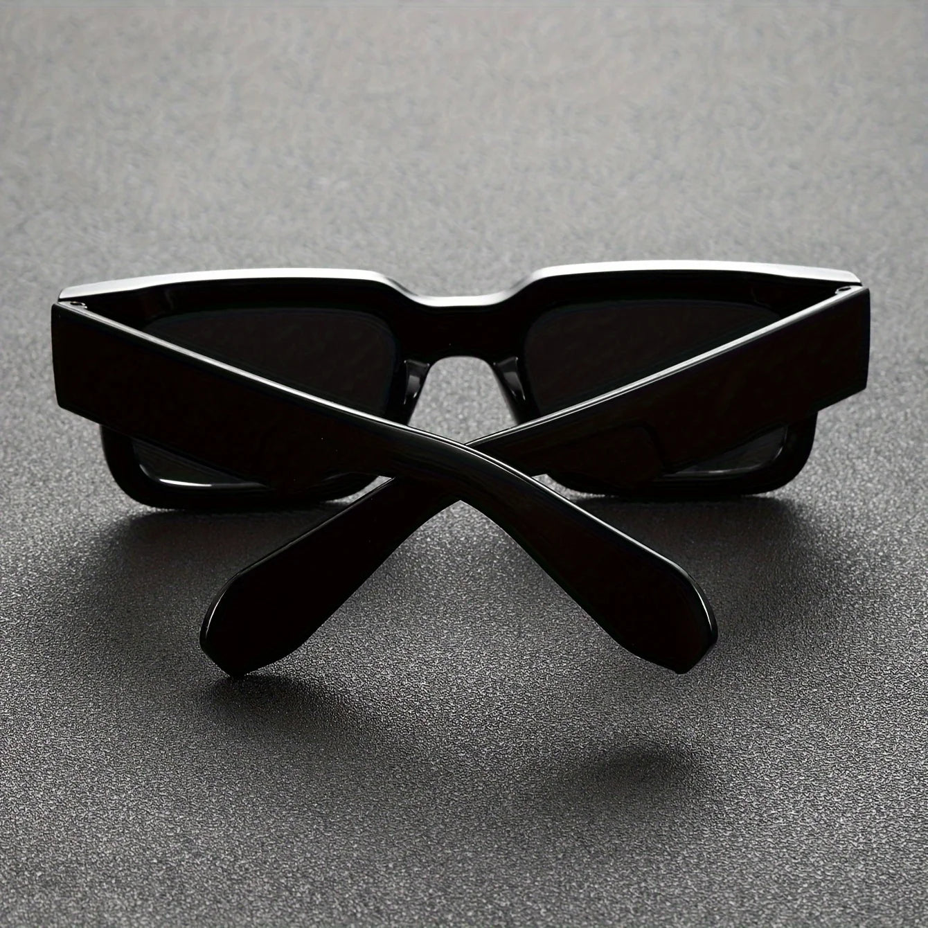 "Luna Dorata" – Classic Square Sunglasses By Enzo Bellari®