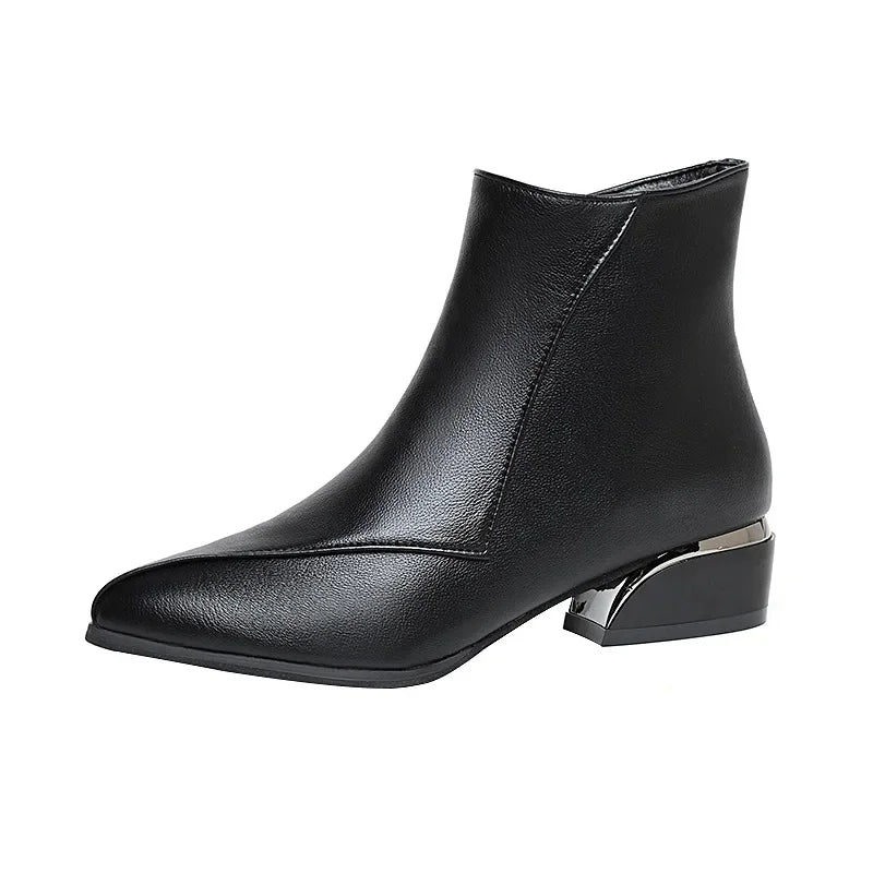 "Tacco Corto" – Pointed Ankle Boots By Enzo Bellari®
