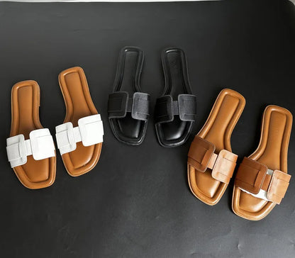 "Spiaggia Moda" – Designer Beach Slippers By Enzo Bellari®