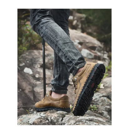 "Vera Luce" – Stitching Low-Cut Boots By Enzo Bellari®