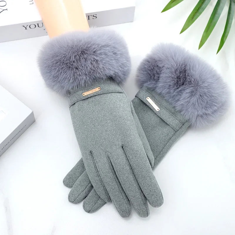 "Velluto Caldo" – Touchscreen Suede Gloves By Enzo Bellari®