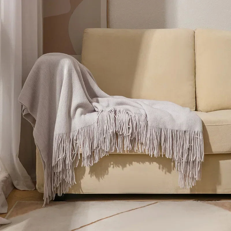 "Dolce Vita" – Nordic Knitted Sofa Blanket By Enzo Bellari®