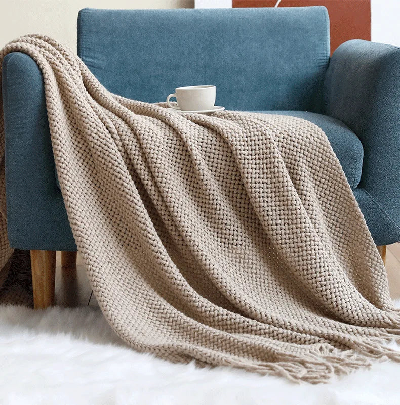 "Dolce Vita" – Nordic Knitted Sofa Blanket By Enzo Bellari®