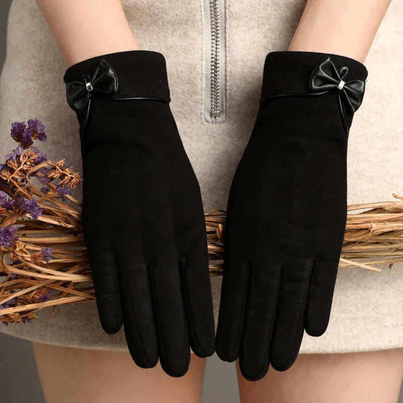 "Bello Sogno" – Touchscreen Velvet Winter Gloves By Enzo Bellari®