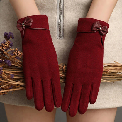 "Bello Sogno" – Touchscreen Velvet Winter Gloves By Enzo Bellari®