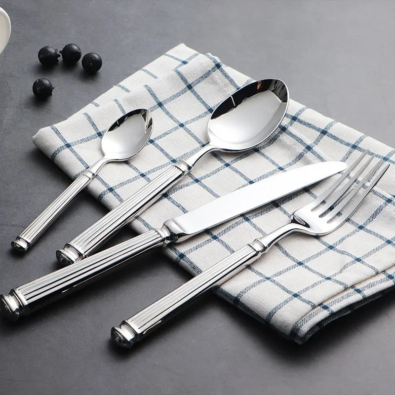 "Il Lusso" – 4-Piece Cutlery Set By Enzo Bellari®