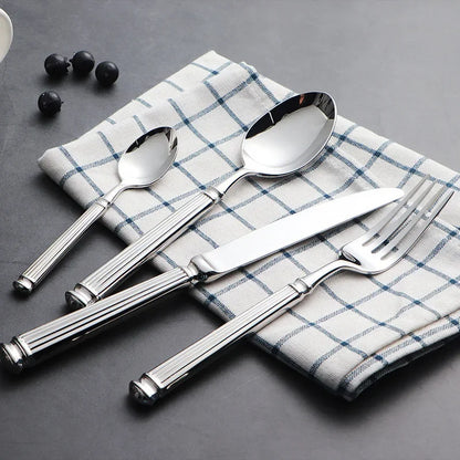"Il Lusso" – 4-Piece Cutlery Set By Enzo Bellari®