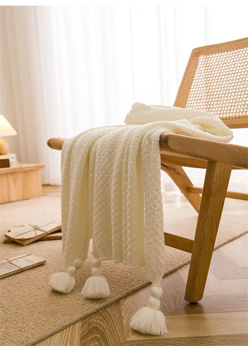 "Vento Lieve" – Chunky Knit Throw Blanket By Enzo Bellari®