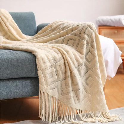 "Dolce Vita" – Nordic Knitted Sofa Blanket By Enzo Bellari®