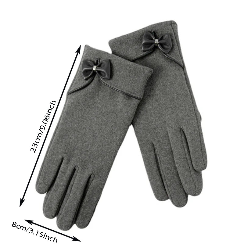 "Bello Sogno" – Touchscreen Velvet Winter Gloves By Enzo Bellari®