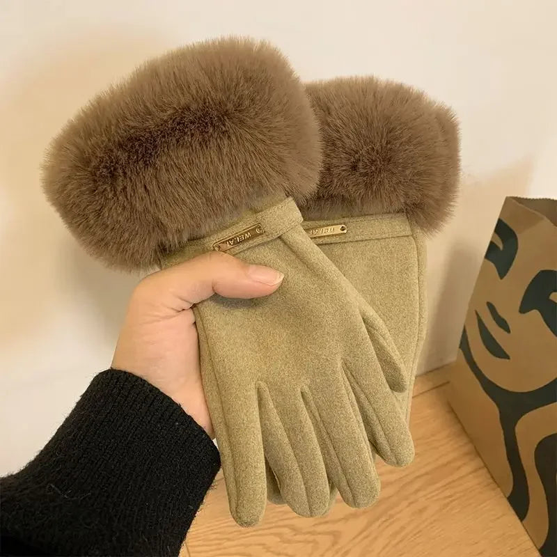 "Velluto Caldo" – Touchscreen Suede Gloves By Enzo Bellari®