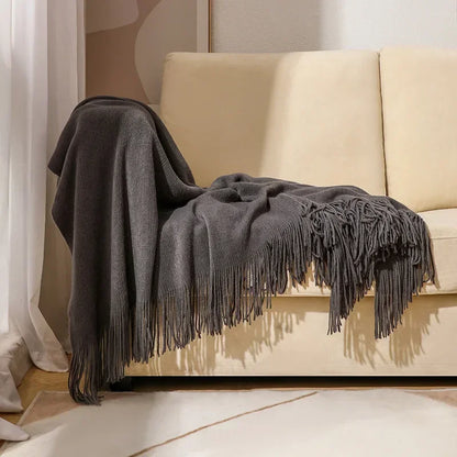 "Dolce Vita" – Nordic Knitted Sofa Blanket By Enzo Bellari®