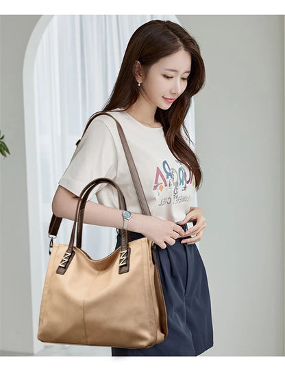 "Borsa Divina" – Designer Shoulder Bags By Enzo Bellari®