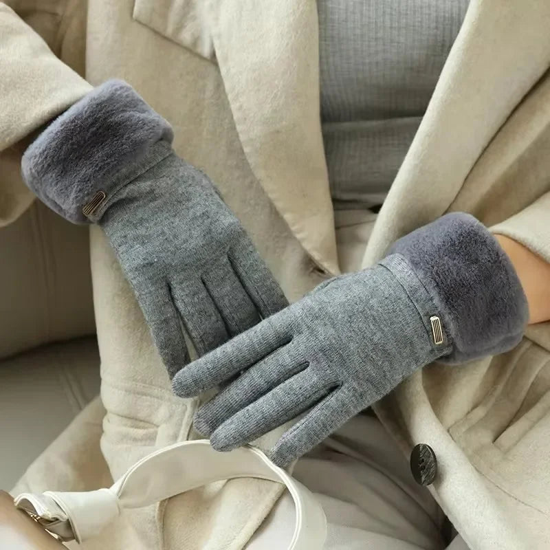 "Mano di Velluto" – Velvet Winter Gloves By Enzo Bellari®